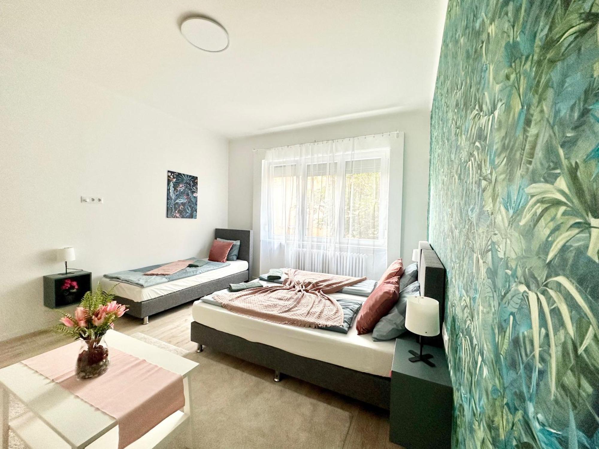 Apartment Brand New Dobhouse#2bdr#2bthr Budapest