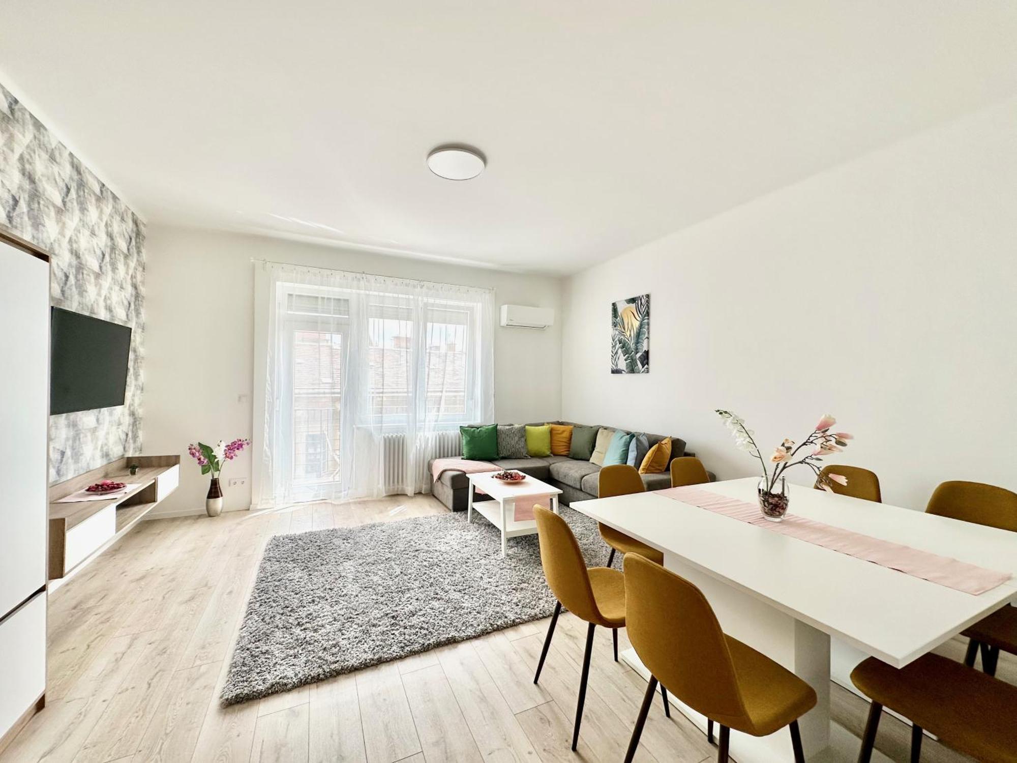 Apartment Brand New Dobhouse#2bdr#2bthr *